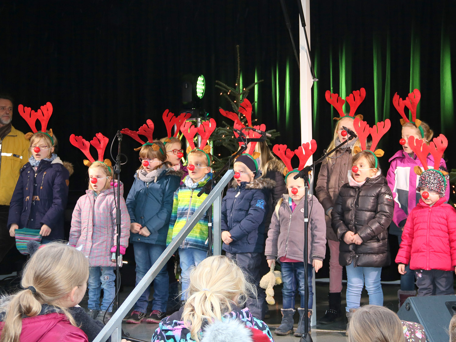 Finnentroper Marktplatz wird zum Weihnachtsdorf