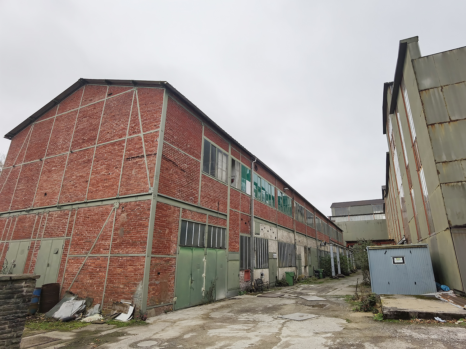 Stadt Attendorn kauft alte Hoesch-Hallen auf