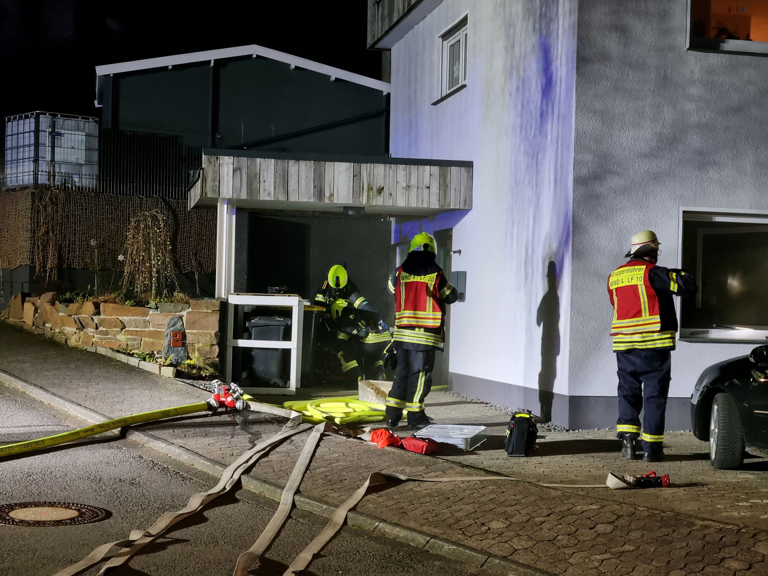Nach Kellerbrand in Wenden: PETA erstattet Anzeige gegen Tierhalter