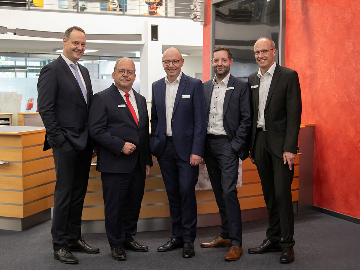 Sparkasse Olpe stellt Weichen für Führungspositionen